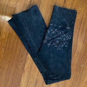 Cutest Yoga Pants Ever! Size Small with Designs on Back
